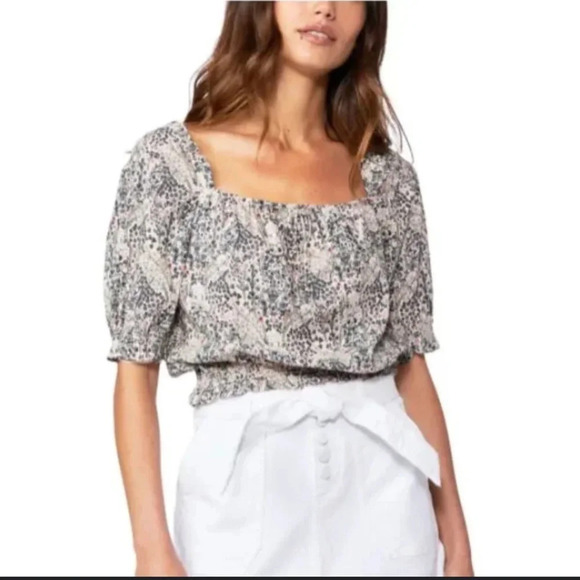 Size XS PAIGE Elise smocked crop top in excellent like-new conditionβ - Picture 2 of 6